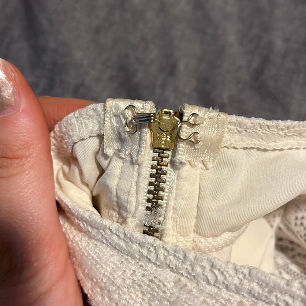 Juicy Couture lace cream bodysuit/swimsuit - Picture 5 of 7